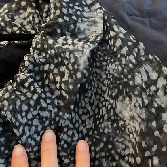 H&M One Shoulder Blouse - Picture 3 of 3